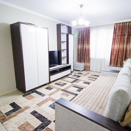Flat in the city center Taldykorgan Luaran gambar