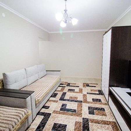 Flat in the city center Taldykorgan Luaran gambar